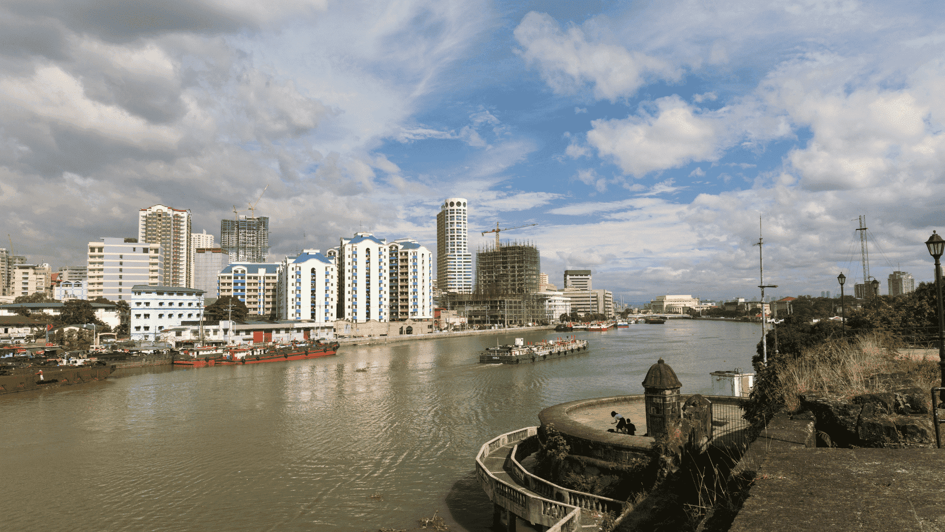 pasig river expressway (PAREX)